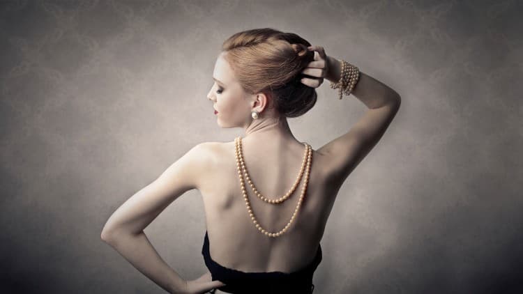 Professional Pearl and Bead Stringing