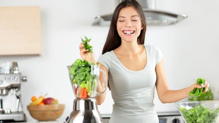 Blender Recipes: 19 Amazing Recipes for Your Blender