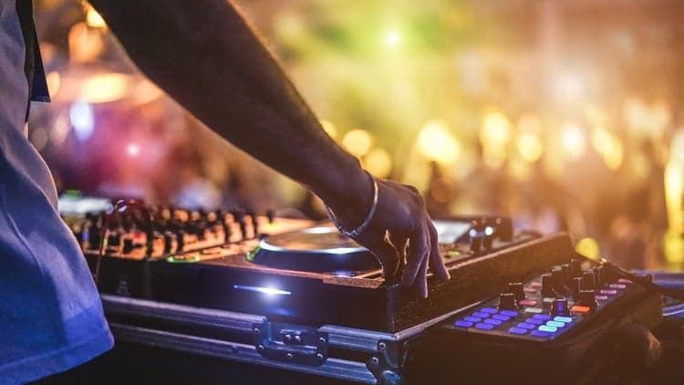 The Complete DJ Course For Beginners
