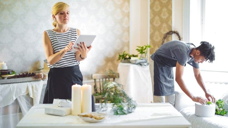 Learn how to become an Event Planner