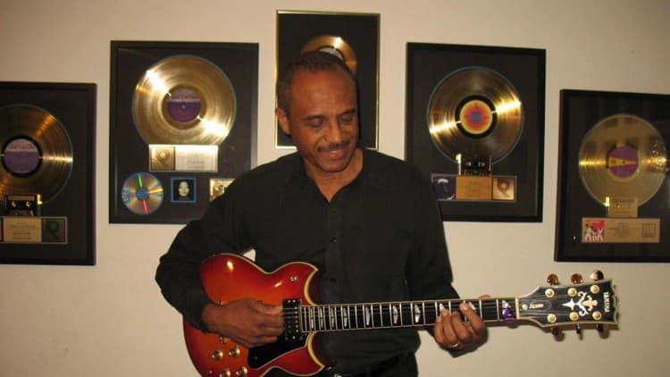 7 Secrets to HIT Songwriting