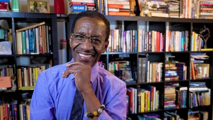 Learn from Lloyd: How to Read a Person Like a Book