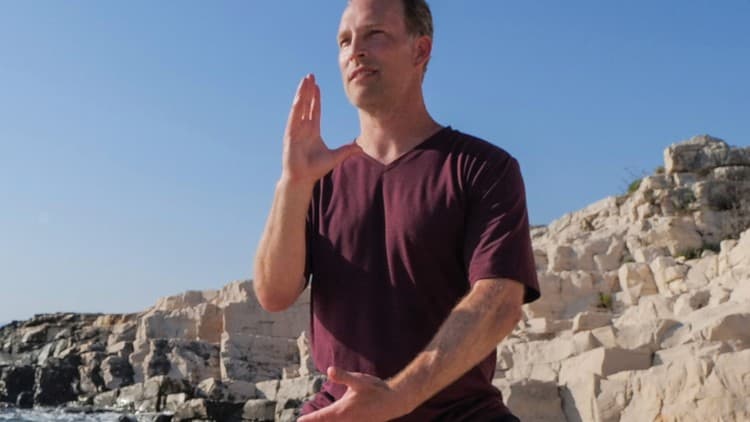 Qi Gong for a Healthy Heart: Cardio with Lee Holden