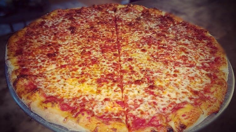 How to Make New York City Pizza at Home