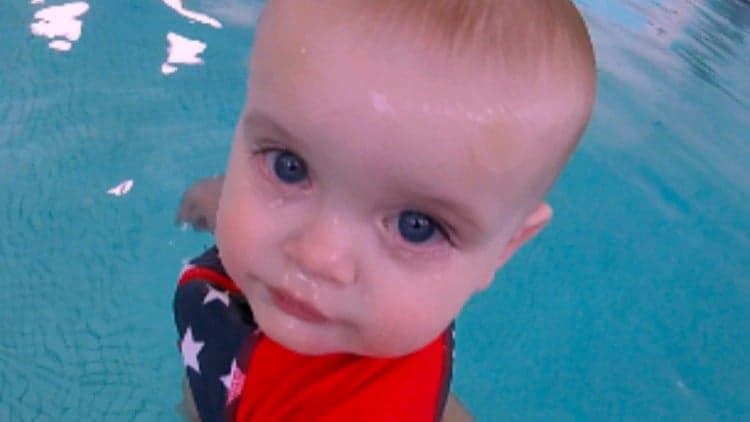 How to Prepare Your Baby for Swim Lessons 0 to 8 Months