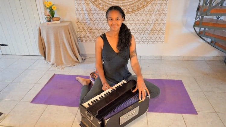Be Blissful! Yoga, Meditation & Mantras
