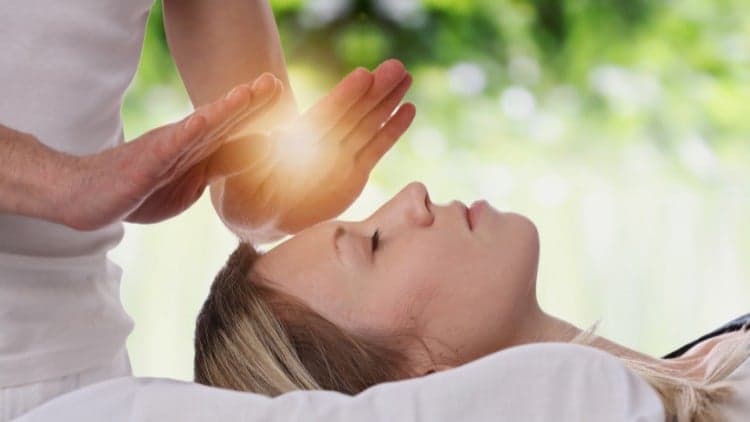 Curso Gratuito de Reiki Usui Nível I