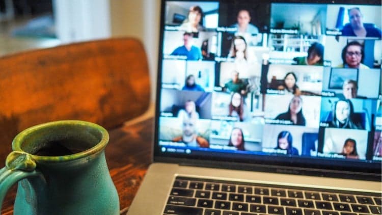 Hybrid Leadership: Essential skills to lead from anywhere