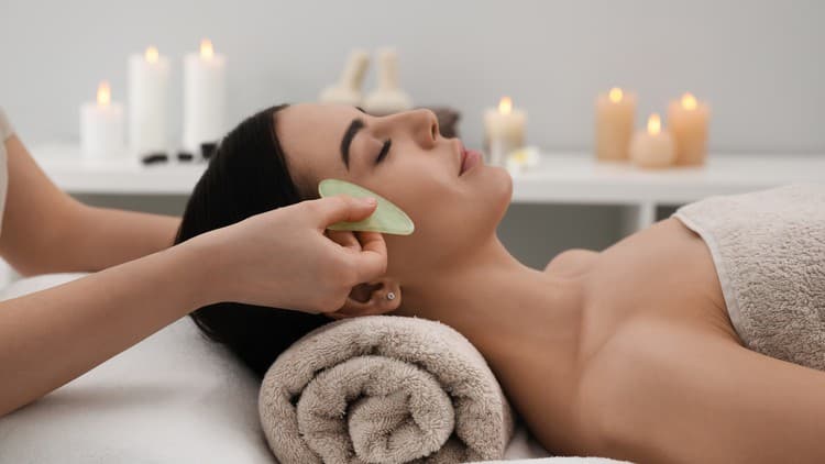 Facial Gua Sha & Jade Rolling Certificate Course | 4 CEU