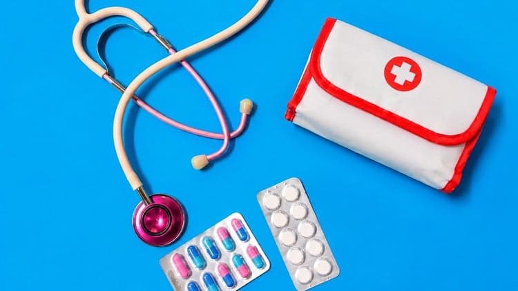 First Aid: A Comprehensive Guide to Saving Lives