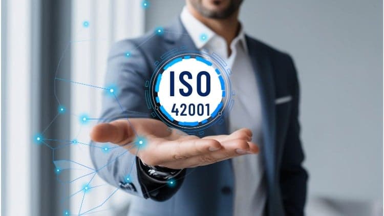 ISO 42001  Système de gestion de l’IA  | 2026