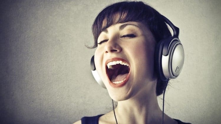 How To Sing  #2: Increase Vocal Range & Blend Registers