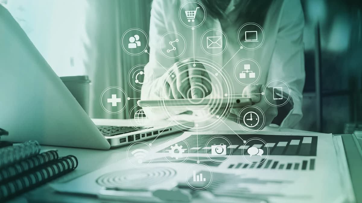 AI and Data Analytics for Business Leaders